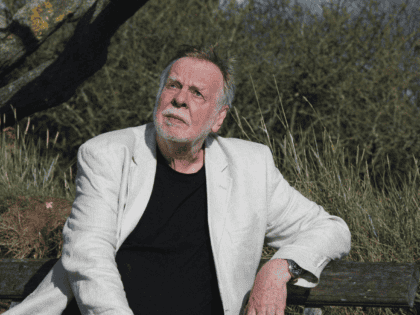 Rick Wakeman: ‘Je kunt niet altijd maar grappen maken’ (interview)